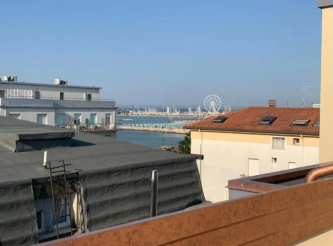 Отель Del Vecchio