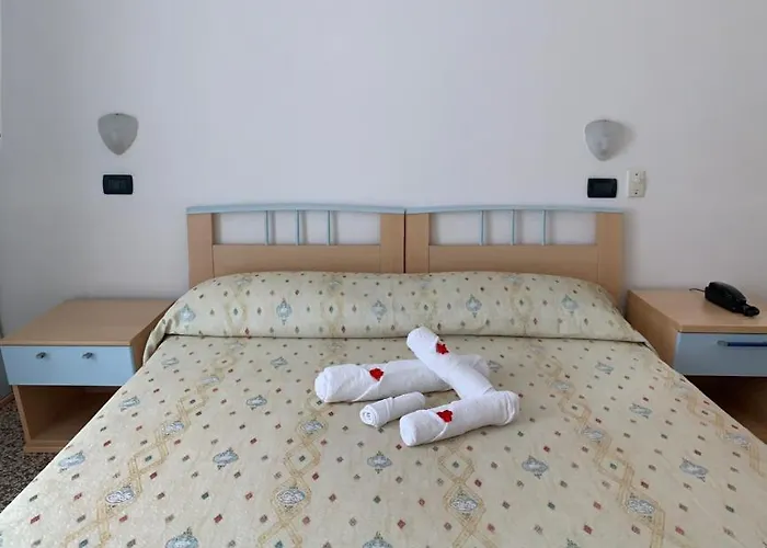 Del Vecchio Отель