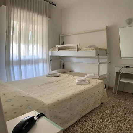 Del Vecchio 3*