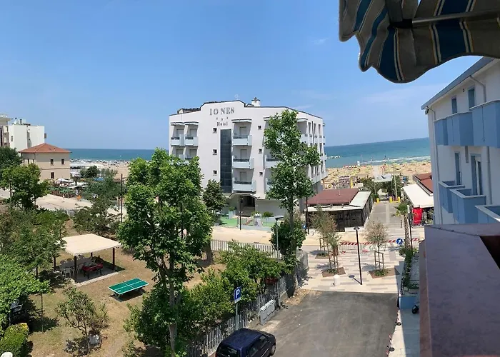 Hotel Del Vecchio 3*